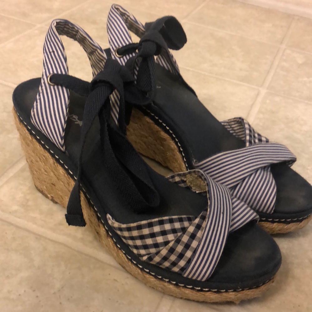 Women’s Plaid Wedges